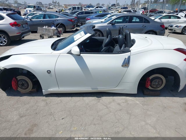 JN1AZ4FH7JM520112 Nissan 370z Touring Sport
