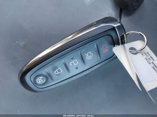 1FMCU0HD2KUC52834 Ford ESCAPE SEL