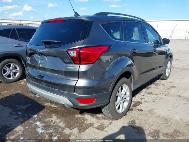 1FMCU0HD2KUC52834 Ford ESCAPE SEL