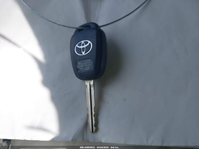 Scion XB 2014 JTLZE4FE0EJ054892 Image 11