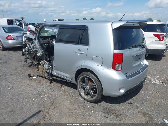 Scion XB 2014 JTLZE4FE0EJ054892 Image 3