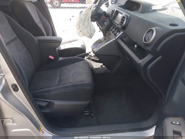 Scion XB 2014 JTLZE4FE0EJ054892 Image 5