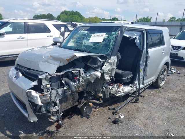 Scion XB 2014 JTLZE4FE0EJ054892 Image 6