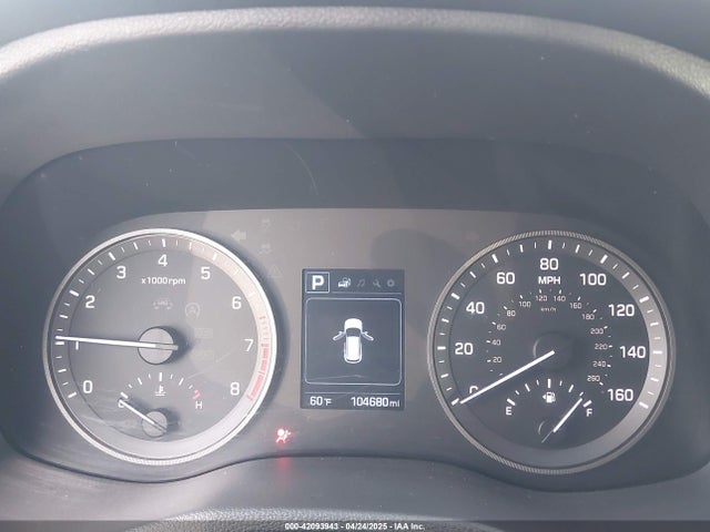KM8J23A49HU261130 Hyundai TUCSON SE