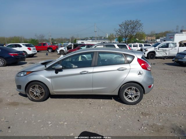 3FADP4EJ1HM110432 Ford FIESTA SE
