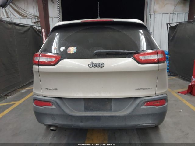 1C4PJMAB6EW253010 Jeep Cherokee Sport