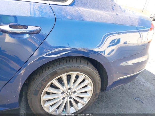 1VWBT7A31GC053491 Volkswagen 2016
