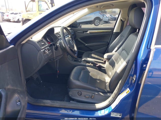 1VWBT7A31GC053491 Volkswagen 2016