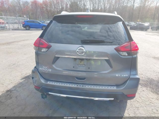 JN8AT2MV9HW019771 Nissan Rogue Sl