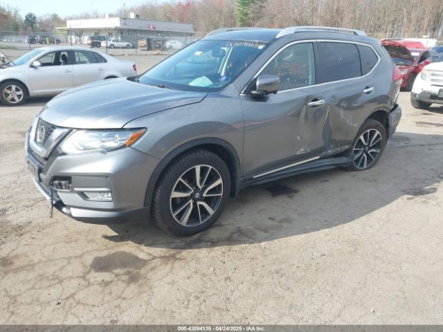 JN8AT2MV9HW019771 Nissan Rogue Sl