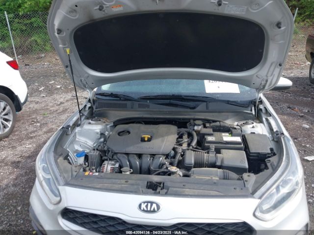 3KPF24AD1ME290811 KIA Forte Lxs