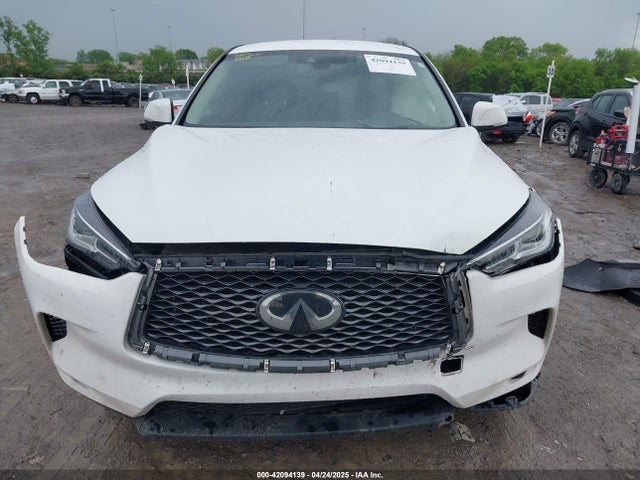 3PCAJ5AAXNF120421 Infiniti Qx50 Pure