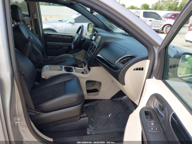 2C4RDGCG7LR160884 Dodge Grand Caravan Sxt