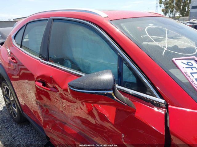 JTHX6JBH8P2147752 Lexus UX 250H