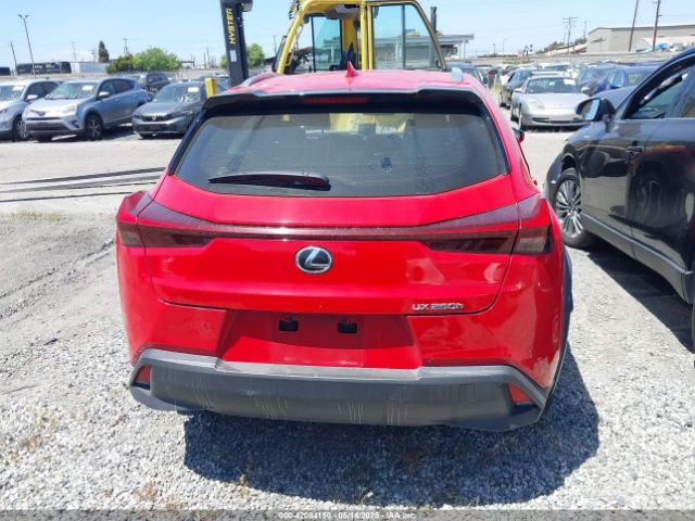 JTHX6JBH8P2147752 Lexus UX 250H