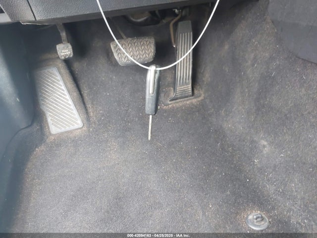 4T1B11HK2KU238232 Toyota CAMRY LE