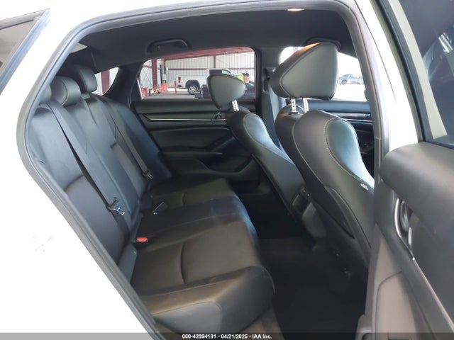 1HGCV1F31NA124125 Honda Accord Sport