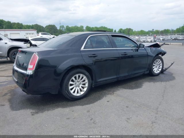 2014 CHRYSLER 300 2C3CCAAG7EH175973 Photo 3