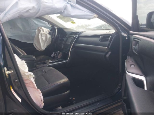4T1BF1FK1HU383470 Toyota CAMRY SE