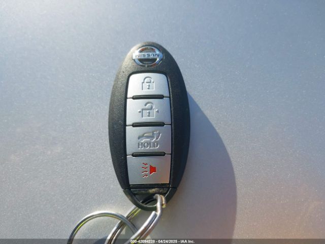 5N1AT2MV0EC763120 Nissan Rogue S/sl/sv