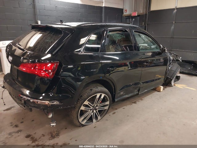 42094232 :رقم المزاد ، WA1B4AFY4L2114313 vin ، 2020 Audi Sq5 Premium Plus Tfsi Quattro Tiptronic مزاد بيع