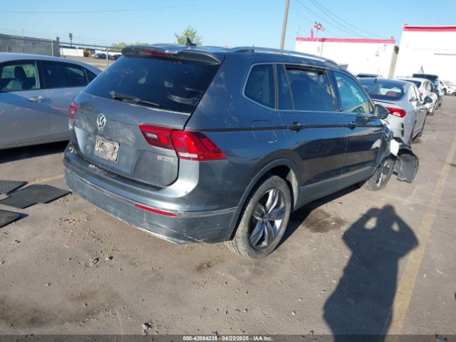 3VV2B7AX0LM076182 Volkswagen Tiguan 2.0t Se/2.0t Se R-line Black/2.0t Sel