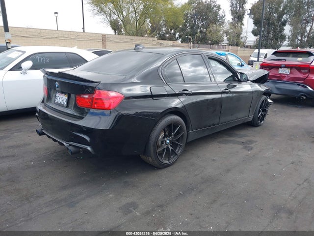 WBA3A5C52FF607647 BMW 328I
