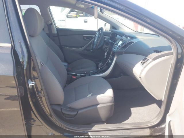 5NPDH4AE0GH772071 Hyundai ELANTRA SE