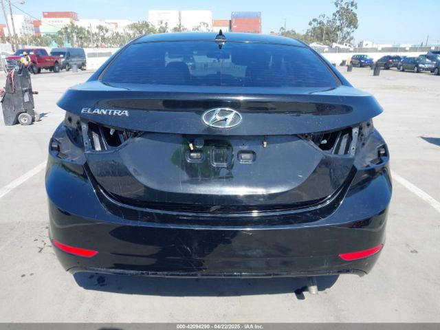 5NPDH4AE0GH772071 Hyundai ELANTRA SE