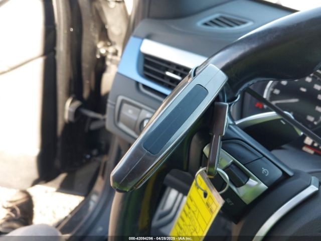 2021 BMW X1 WBXJG9C00M5S76741 Photo 10