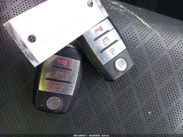 KNDPN3AC3K7569882 KIA Sportage Ex
