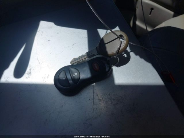 2001 CHRYSLER TOWN & COUNTRY 2C8GP64L31R241168 Photo 10