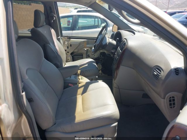 2001 CHRYSLER TOWN & COUNTRY 2C8GP64L31R241168 Photo 4