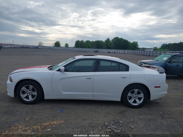 2C3CDXHG4EH312809 Dodge Charger Sxt