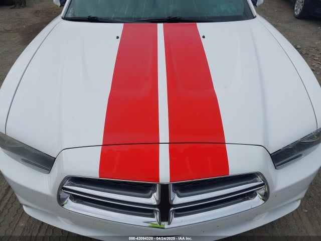 2C3CDXHG4EH312809 Dodge Charger Sxt