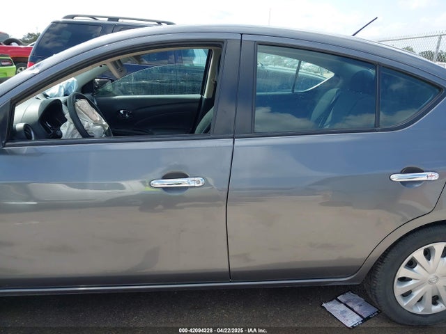 Nissan Versa 2019 3N1CN7AP2KL872465 Image 15