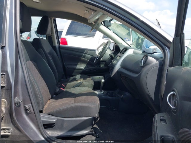 Nissan Versa 2019 3N1CN7AP2KL872465 Image 5