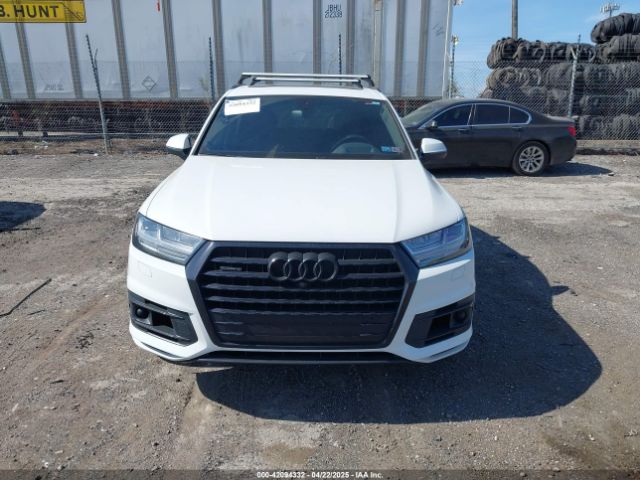 WA1VAAF77KD042653 Audi Q7 55 Premium