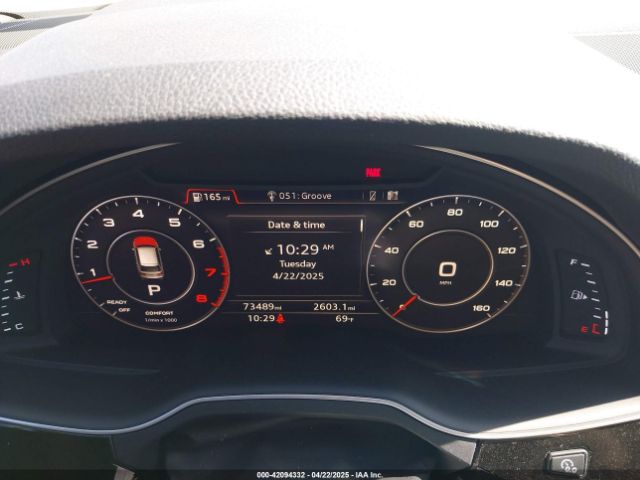 WA1VAAF77KD042653 Audi Q7 55 Premium