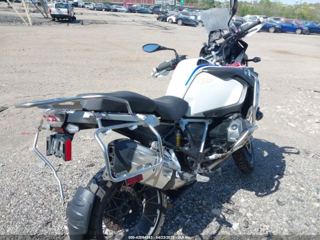 2023 BMW R 1250 WB10M130XP6G70412 Photo 3
