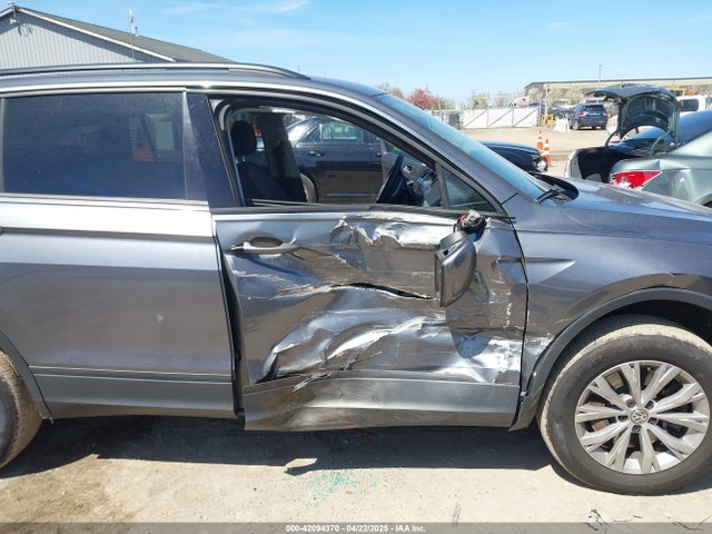 3VV1B7AX0LM129118 Volkswagen Tiguan 2.0t S