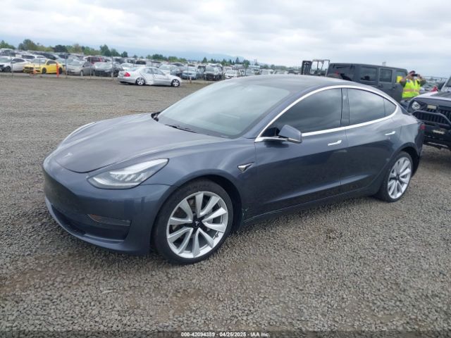 5YJ3E1EB7KF205883 Tesla Model 3 Long Range/performance