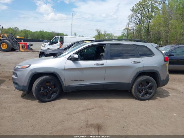 1C4PJMCS6FW755840 Jeep Cherokee Latitude Altitude