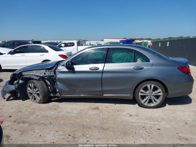 55SWF4JB2HU218808 Mercedes-Benz C 300 Luxury/sport
