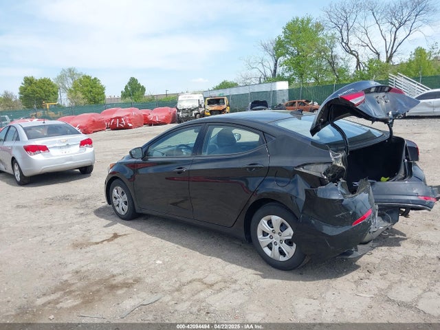 5NPDH4AE7GH738709 Hyundai ELANTRA SE