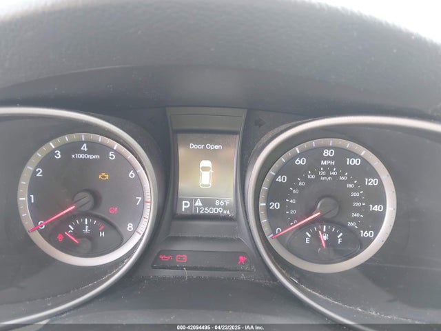 5XYZTDLB5FG232793 Hyundai Santa Fe Sport 2.4l