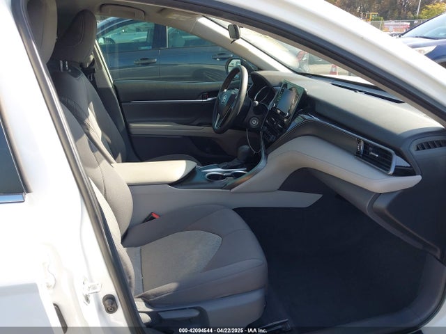 4T1C11AKXMU597300 Toyota CAMRY LE