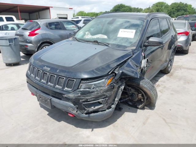 3C4NJDDB4HT646968 Jeep New Compass Trailhawk 4x4
