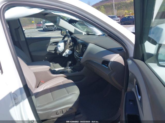1GNEVHKW8KJ197737 Chevrolet Traverse 3lt