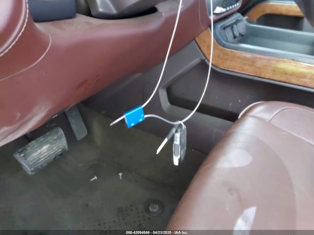3GCUKTEC1GG288360 Chevrolet Silverado 1500 High Country
